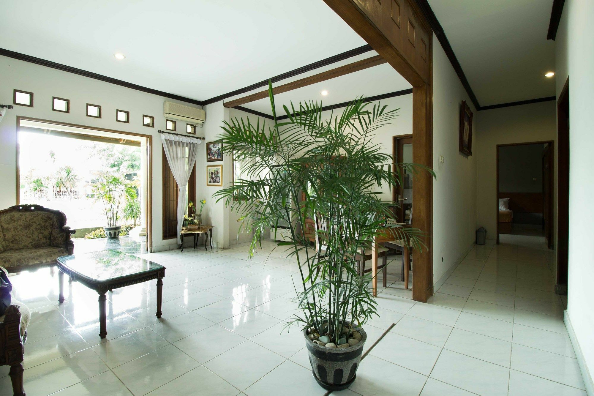 Hotel Reddoorz Near Juanda Airport T1 Brebek Exteriér fotografie