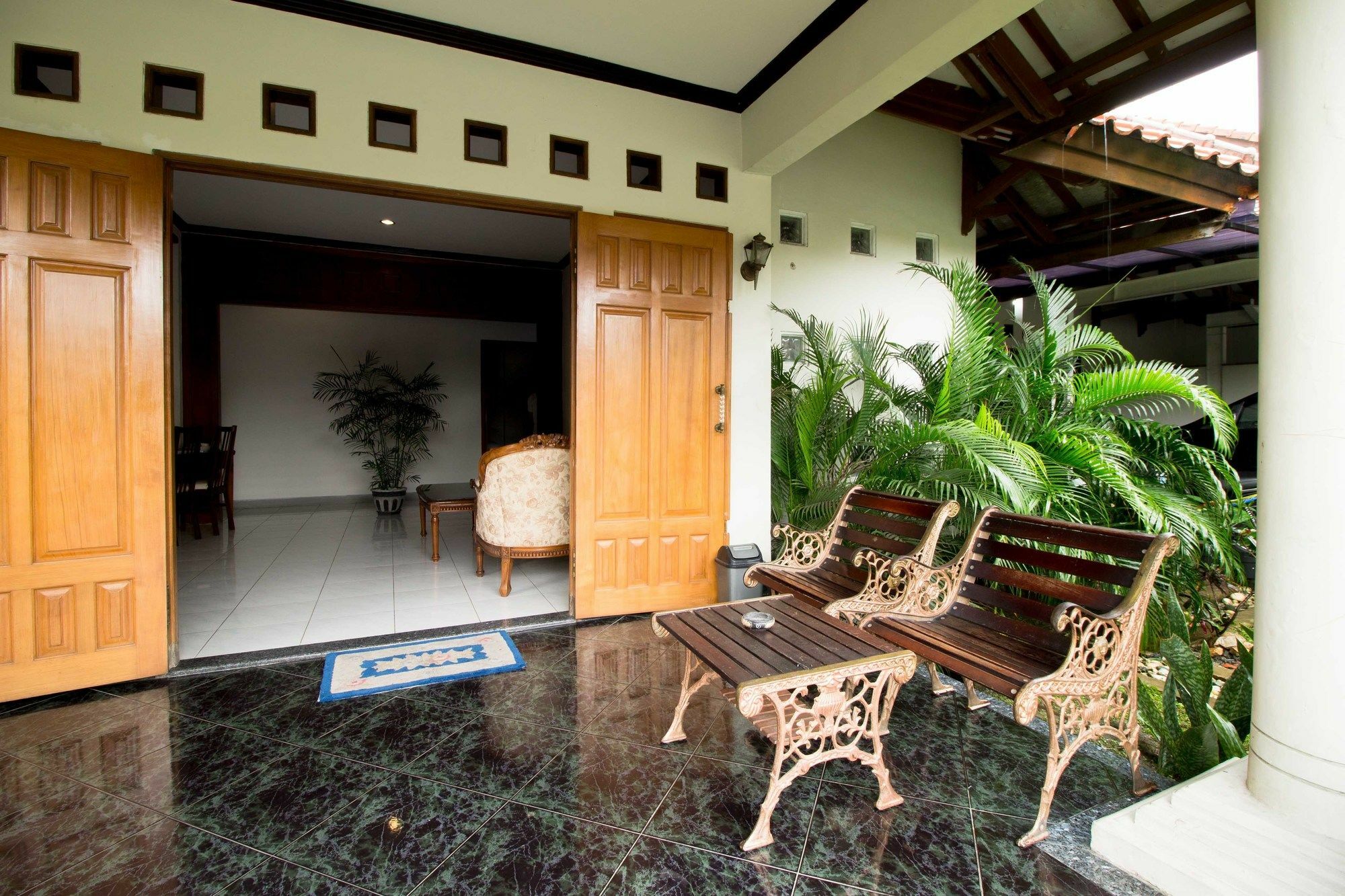 Hotel Reddoorz Near Juanda Airport T1 Brebek Exteriér fotografie