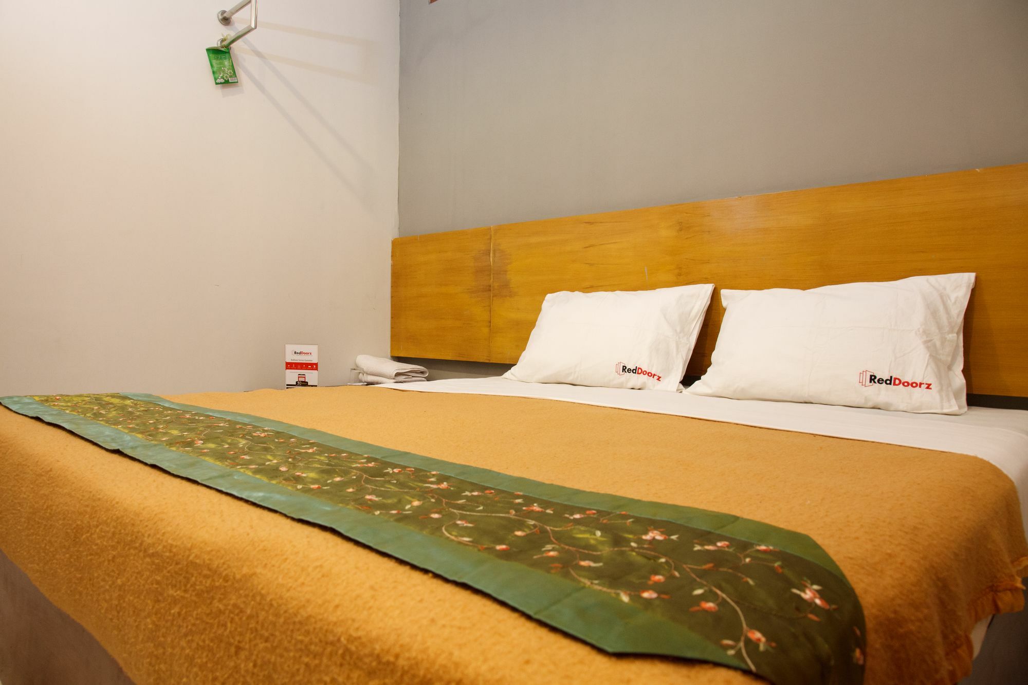 Hotel Reddoorz Near Juanda Airport T1 Brebek Exteriér fotografie